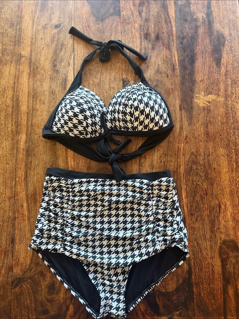 Unique Vintage Black & White Houndstooth High-Waist Bikini Set - Women Swim